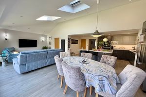 Kitchen/Family Room- click for photo gallery